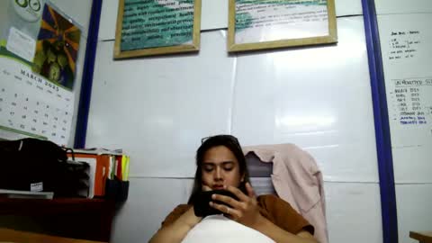 your_dreamgirlxxx69 online show from March 5, 2025, 6:23 am