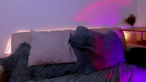 Snapshot of your_girl_of_dream chatting on August 1, 2026, 2:49 pm your_girl_of_dream online show from August 1, 2026, 2:49 pm