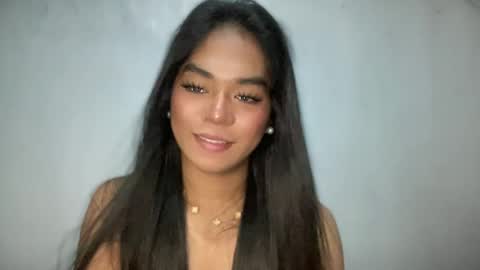 your_goddess_ayesha online show from June 19, 2026, 7:06 pm