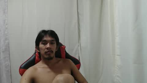 your_guy111 online show from May 19, 2026, 9:37 am