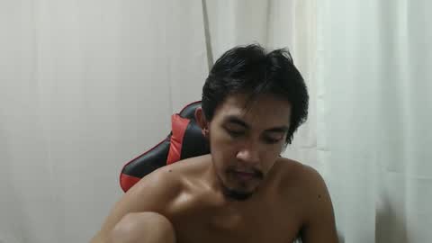 your_guy111 online show from May 20, 2026, 12:44 pm