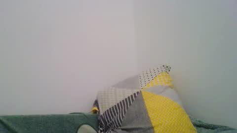 Snapshot of your_honeyy chatting on November 11, 2025, 8:58 am Mark online show from November 11, 2025, 8:58 am