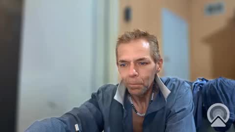 Sophiestar online show from March 5, 2025, 8:54 am