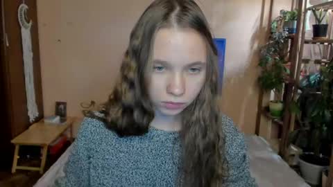 Leslie online show from May 7, 2026, 8:58 pm