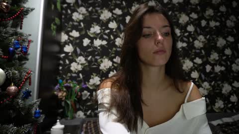 Snapshot of your_little_flexible_girl chatting on December 20, 2024, 10:22 pm Meri online show from December 20, 2024, 10:22 pm