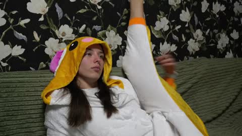 Snapshot of your_little_flexible_girl chatting on January 18, 2025, 9:34 pm Meri online show from January 18, 2025, 9:34 pm