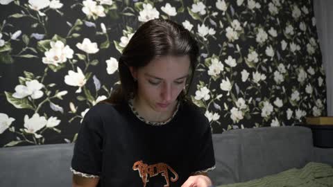 Snapshot of your_little_flexible_girl chatting on February 8, 2025, 9:04 pm Meri online show from February 8, 2025, 9:04 pm