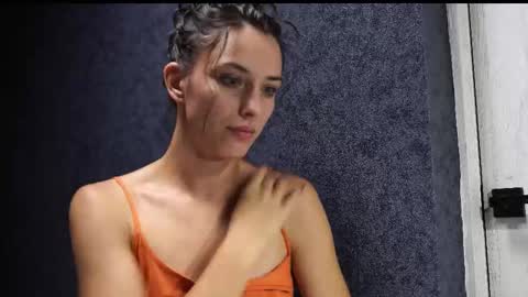 Snapshot of your_little_flexible_girl chatting on October 27, 2025, 9:19 pm Meri online show from October 27, 2025, 9:19 pm