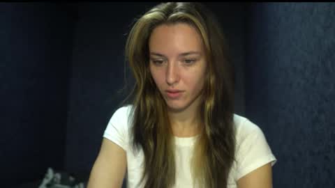 Snapshot of your_little_flexible_girl chatting on November 28, 2025, 9:50 pm Meri online show from November 28, 2025, 9:50 pm