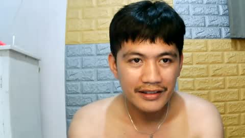 Snapshot of your_love_miaka chatting on July 15, 2026, 2:06 am your_love_miaka online show from July 15, 2026, 2:06 am