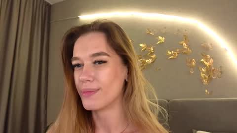 Snapshot of your_misstress chatting on March 6, 2025, 5:46 am Jessica Loyd online show from March 6, 2025, 5:46 am