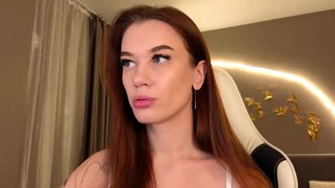 Snapshot of your_misstress chatting on November 1, 2025, 2:57 am Jessica Loyd online show from November 1, 2025, 2:57 am