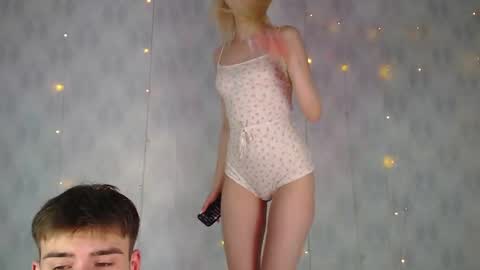 your_molly_mark online show from February 1, 2025, 8:16 pm