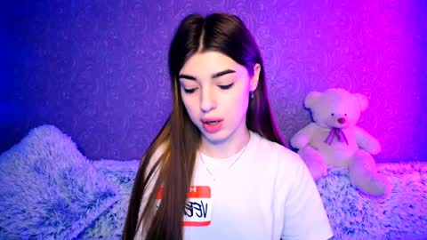 Snapshot of your_moon18 chatting on December 15, 2024, 9:42 pm Zarina online show from December 15, 2024, 9:42 pm