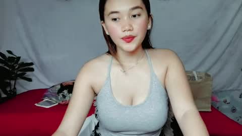 Snapshot of your_nextdoorgirl69 chatting on July 29, 2026, 11:52 am your_nextdoorgirl69 online show from July 29, 2026, 11:52 am