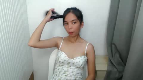 your_nikka22 online show from November 6, 2025, 5:41 am