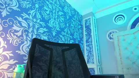 Snapshot of your_perverse_whore chatting on December 12, 2024, 2:26 am Salome online show from December 12, 2024, 2:26 am