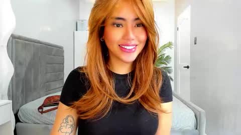 Lena online show from December 14, 2025, 5:35 am