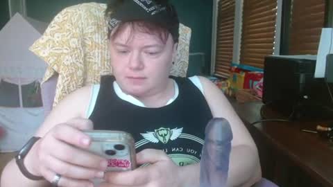 raeofsunshine online show from June 19, 2026, 4:44 pm