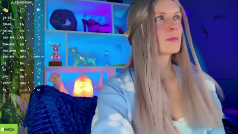 Snapshot of your_spring chatting on March 22, 2026, 11:13 am your_spring online show from March 22, 2026, 11:13 am