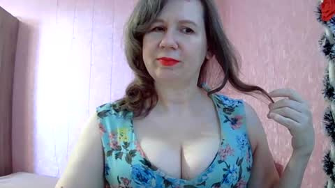 your_starsun online show from June 20, 2026, 11:57 am