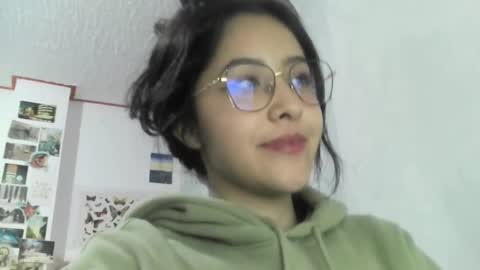 Snapshot of your_sttar chatting on December 25, 2024, 12:48 am your sttar online show from December 25, 2024, 12:48 am