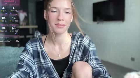 Snapshot of your_sweet_angel_ chatting on October 3, 2025, 1:19 pm Mia online show from October 3, 2025, 1:19 pm