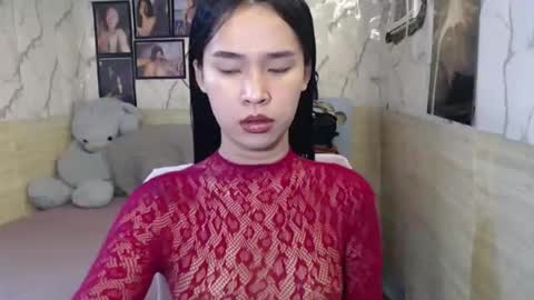 your_twinkletoes18 online show from May 18, 2026, 1:02 am