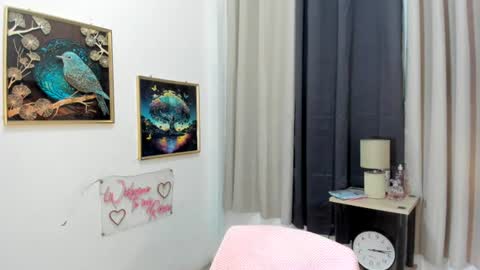 yourangelofsex online show from June 17, 2026, 6:05 am