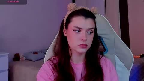 Snapshot of youranikka chatting on February 17, 2026, 10:23 am Anikka online show from February 17, 2026, 10:23 am