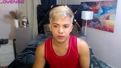 yourasian_bradley online show from October 22, 2025, 3:01 pm