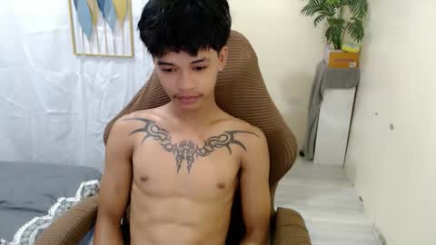 Snapshot of yourasian_eric chatting on May 24, 2026, 3:22 am yourasian_eric online show from May 24, 2026, 3:22 am