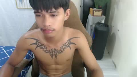 yourasian_eric online show from July 28, 2026, 5:58 am