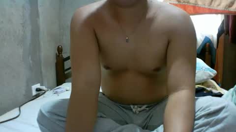 Snapshot of yourasian_lover29 chatting on April 9, 2026, 2:11 am yourasian_lover29 online show from April 9, 2026, 2:11 am