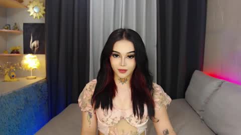 kim online show from February 12, 2025, 2:54 pm