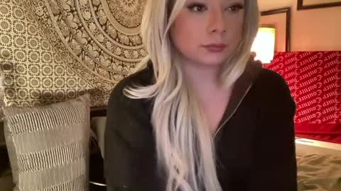 Snapshot of yourbabya chatting on March 18, 2026, 2:26 am Alexandria online show from March 18, 2026, 2:26 am