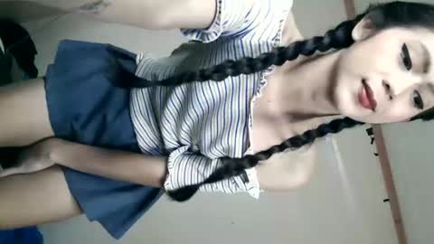 Snapshot of yourbabyriana chatting on January 17, 2025, 12:42 am Angel online show from January 17, 2025, 12:42 am