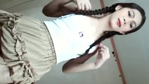 Snapshot of yourbabyriana chatting on January 18, 2025, 4:15 am Angel online show from January 18, 2025, 4:15 am