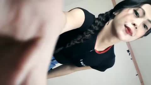 Snapshot of yourbabyriana chatting on January 19, 2025, 2:15 am Angel online show from January 19, 2025, 2:15 am