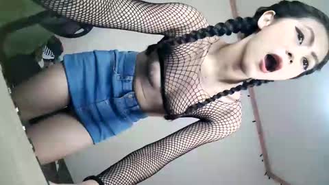 Snapshot of yourbabyriana chatting on February 22, 2025, 10:20 pm Angel online show from February 22, 2025, 10:20 pm