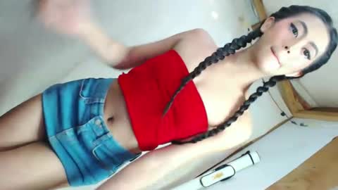 Snapshot of yourbabyriana chatting on October 24, 2025, 2:41 am Angel online show from October 24, 2025, 2:41 am