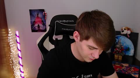 Billy online show from December 23, 2024, 2:24 am