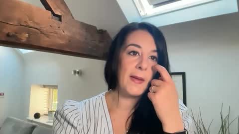 Cassie online show from May 1, 2026, 8:30 am