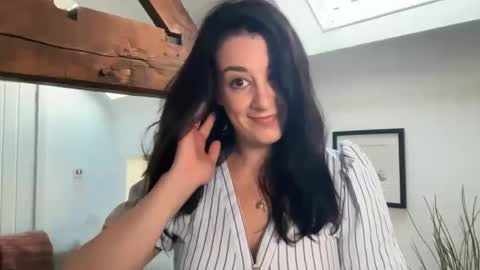 Cassie online show from May 8, 2026, 8:30 am