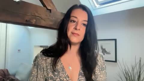 Cassie online show from May 14, 2026, 8:32 am