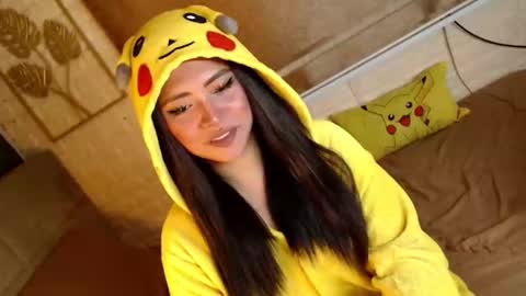 JEN  online show from February 21, 2026, 12:39 pm