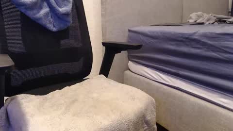 Snapshot of yourdirtysluboy chatting on February 18, 2026, 1:34 am hornyedging online show from February 18, 2026, 1:34 am