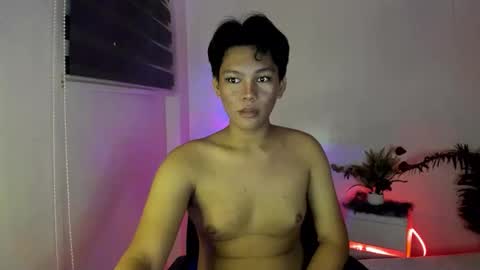 HEN online show from September 17, 2025, 7:48 pm