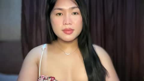 Snapshot of yourdreamgirlchloe chatting on November 7, 2025, 7:36 pm yourdreamgirlchloe online show from November 7, 2025, 7:36 pm