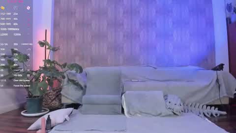 Mary online show from July 9, 2026, 10:30 am
